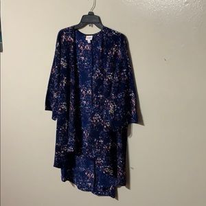 WOMEN’S LulaRoe Large blue and pink light jacket.